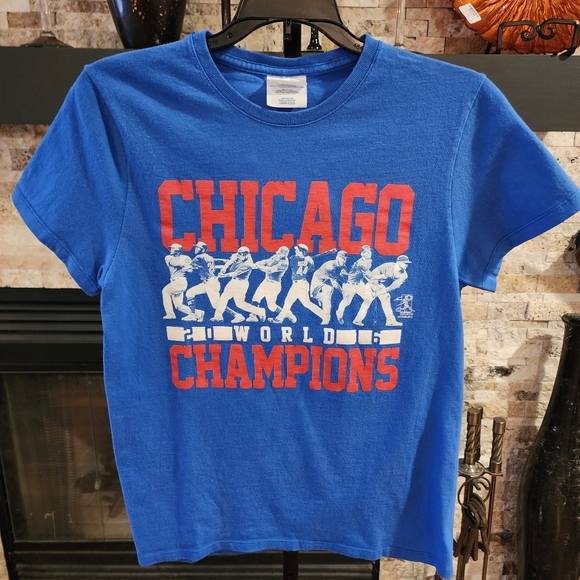 🎈🎈Bundle/ Three Chicago Cubs 2016 Championship  T Shirts Size Small - Picture 4 of 7